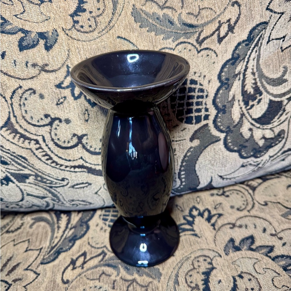 Timeless Black Urn Vase Accent